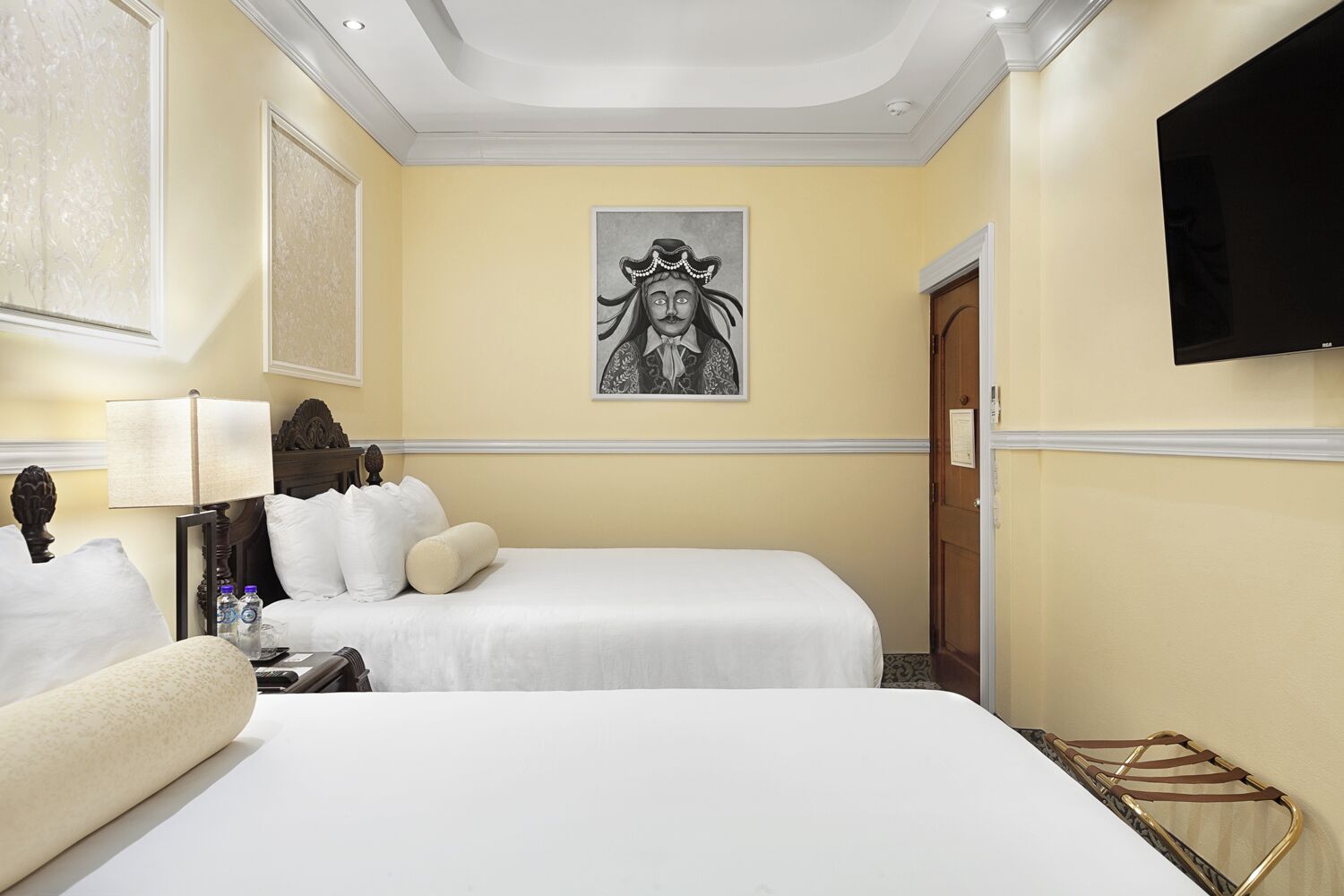 Premium bedding, minibar, in-room safe, free WiFi