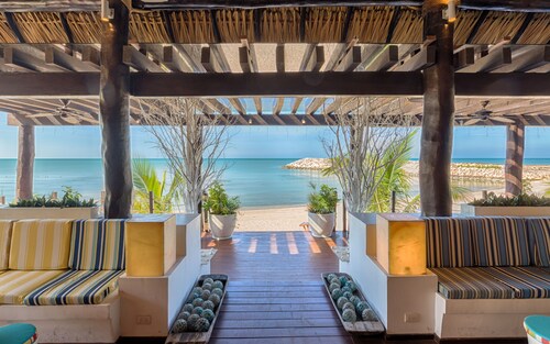 Aak-Bal All Suite Resort