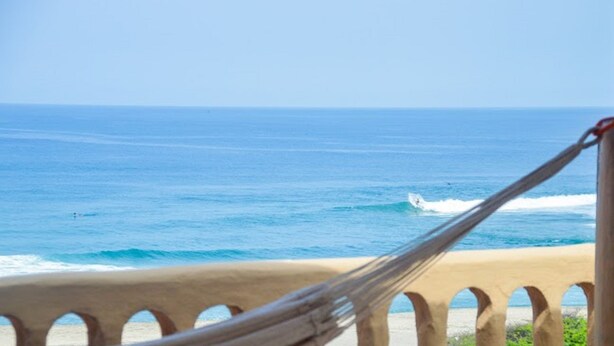 Unclassified image, 1 of 22, button - Hotel Zanzibar (Puerto Escondido)