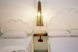 Standard Room 3 beds - Hotel Zanzibar (Puerto Escondido)