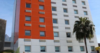 Hotel Hi! Santa Catarina