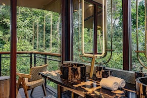 Jungle Luxe Tent | Badezimmer