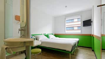 Standard Room, 2 Single Beds | Pillow-top beds, in-room safe, blackout curtains, iron/ironing board