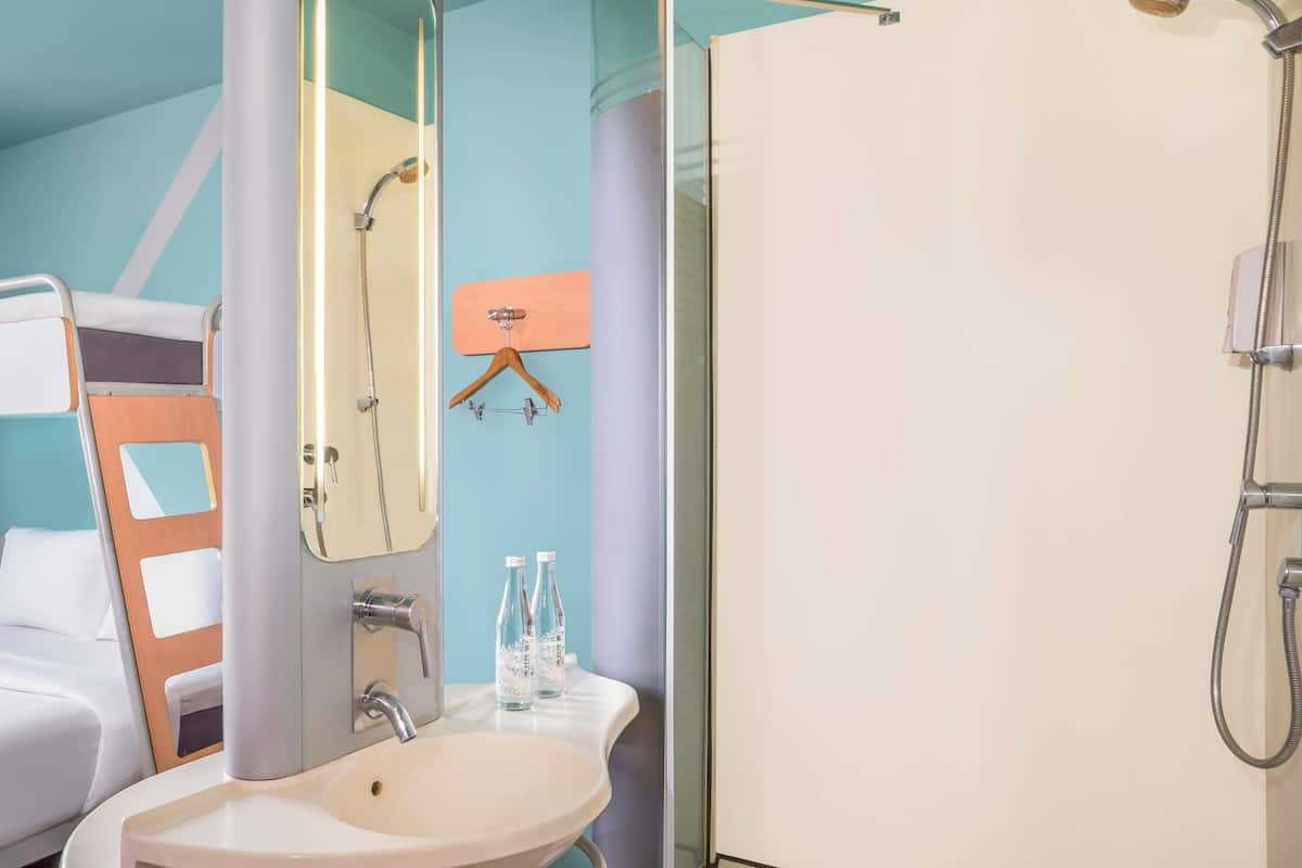 standard room, multiple beds | pillow-top beds, in-room safe, blackout curtains, iron/ironing board