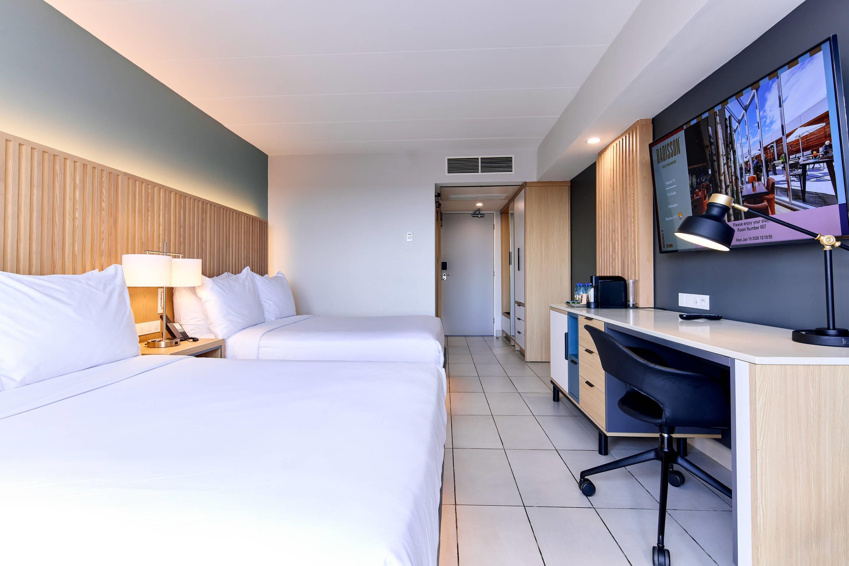 1 bedroom, premium bedding, in-room safe, desk