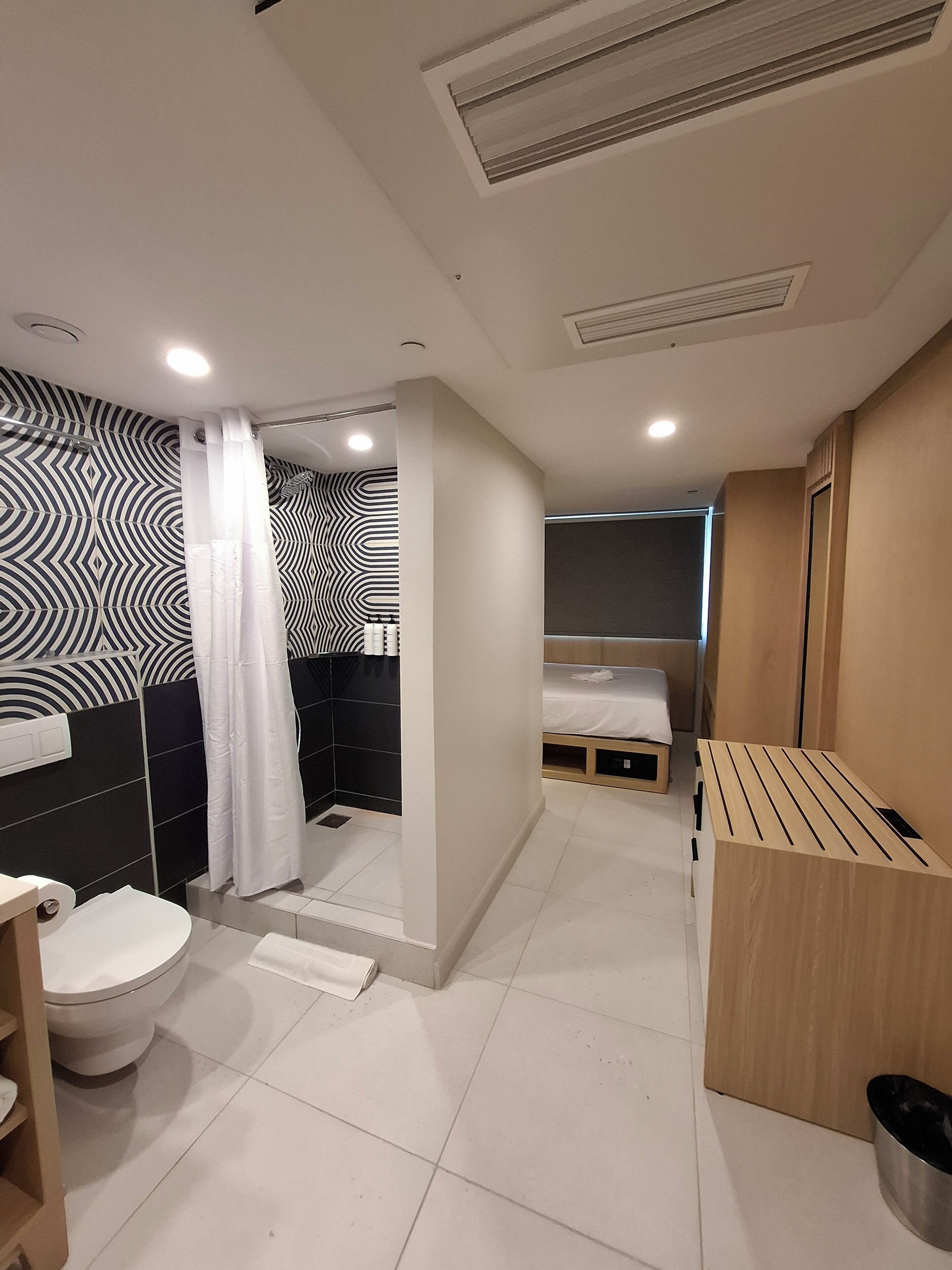 1 Single Bed, Compact Room | 1 camera, biancheria da letto di alta qualità, una cassaforte in camera