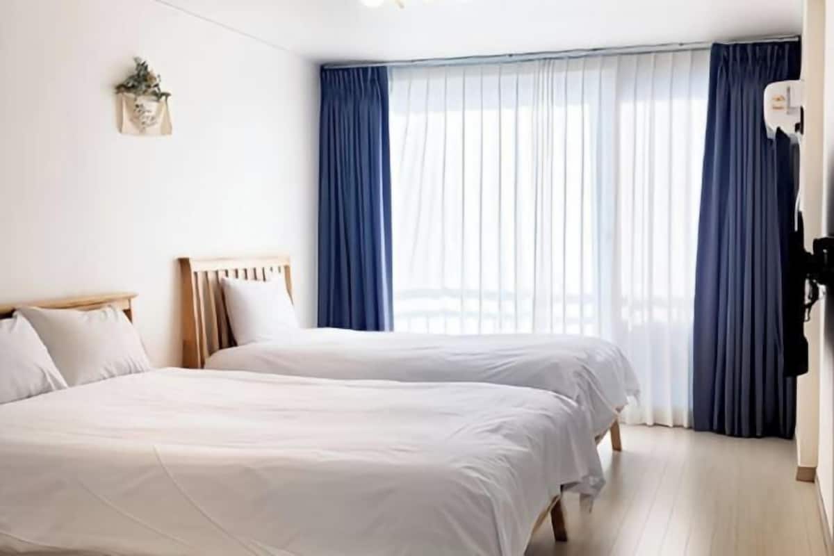 2 habitaciones, cubrecamas, wifi gratis y ropa de cama