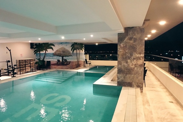 Indoor pool, outdoor pool