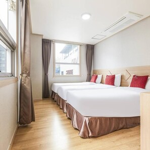Minibar, escriptori, habitacions insonoritzades i wifi gratuïta 