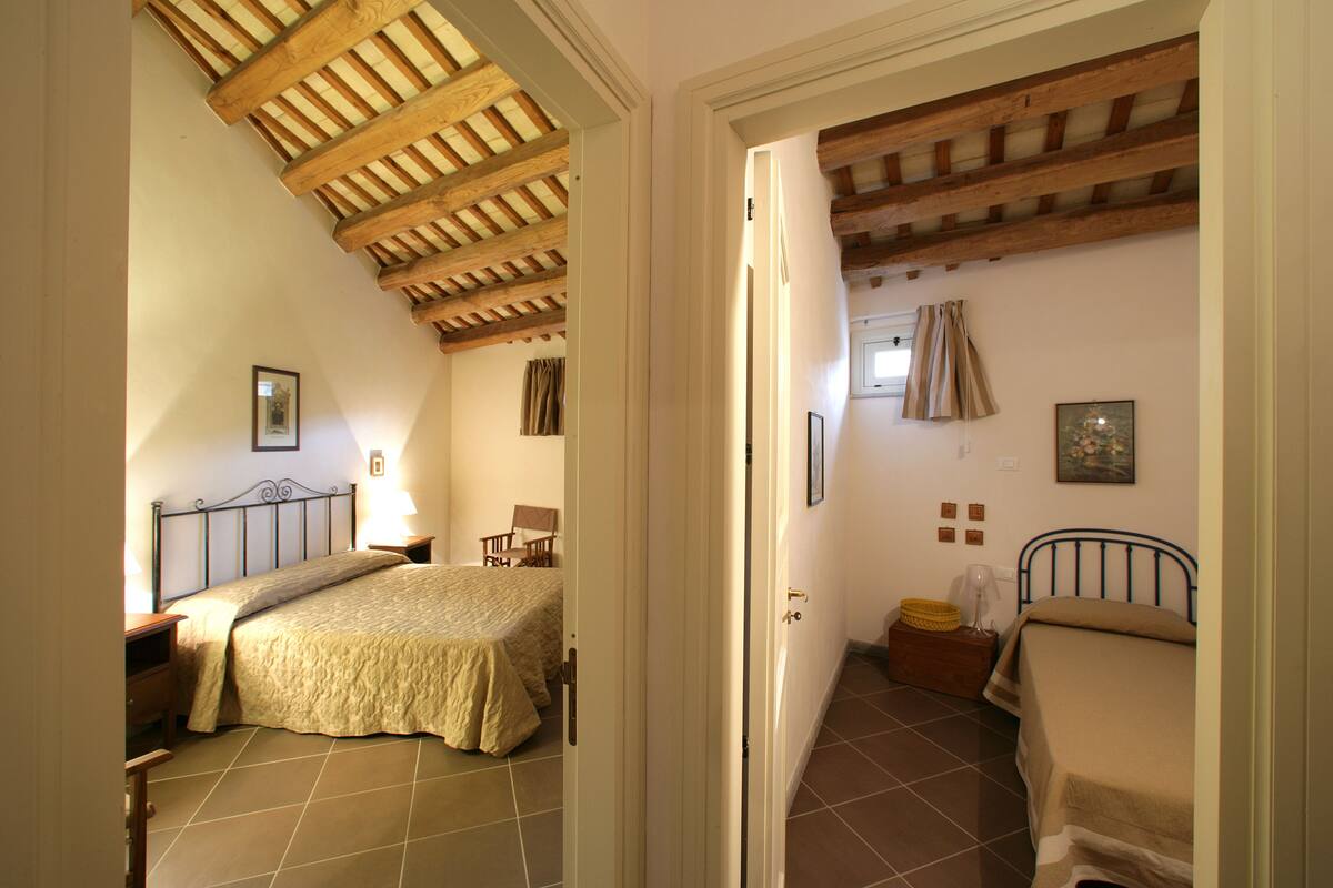 Romantic Apartment, 2 Bedrooms, Kitchenette