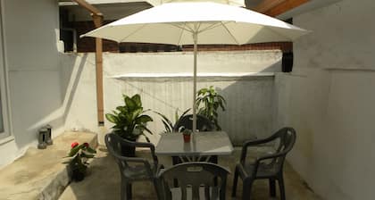 Kame House - Hostel