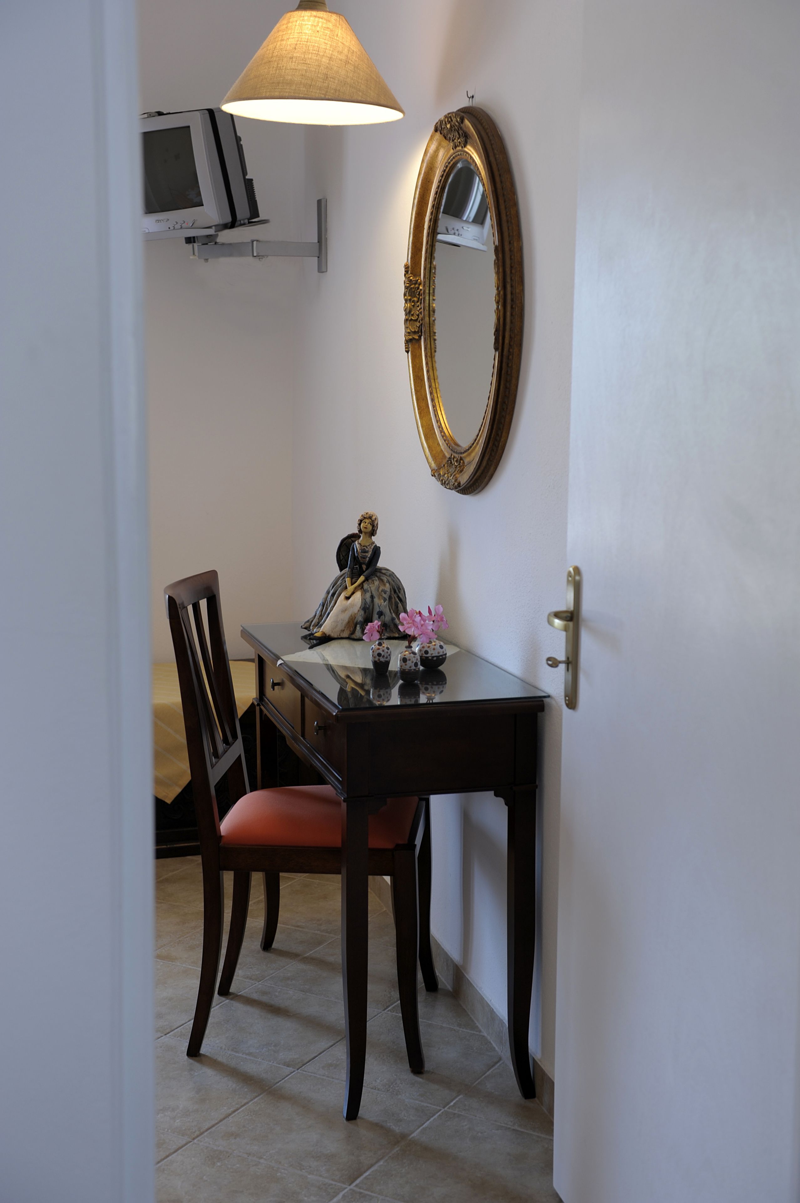 deluxe apartment | room amenity