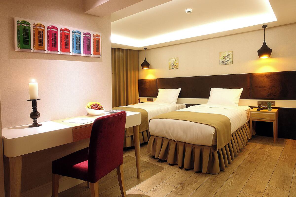 Studio with Sofa Bed | 1 phòng ngủ, két bảo mật tại phòng, bàn 
