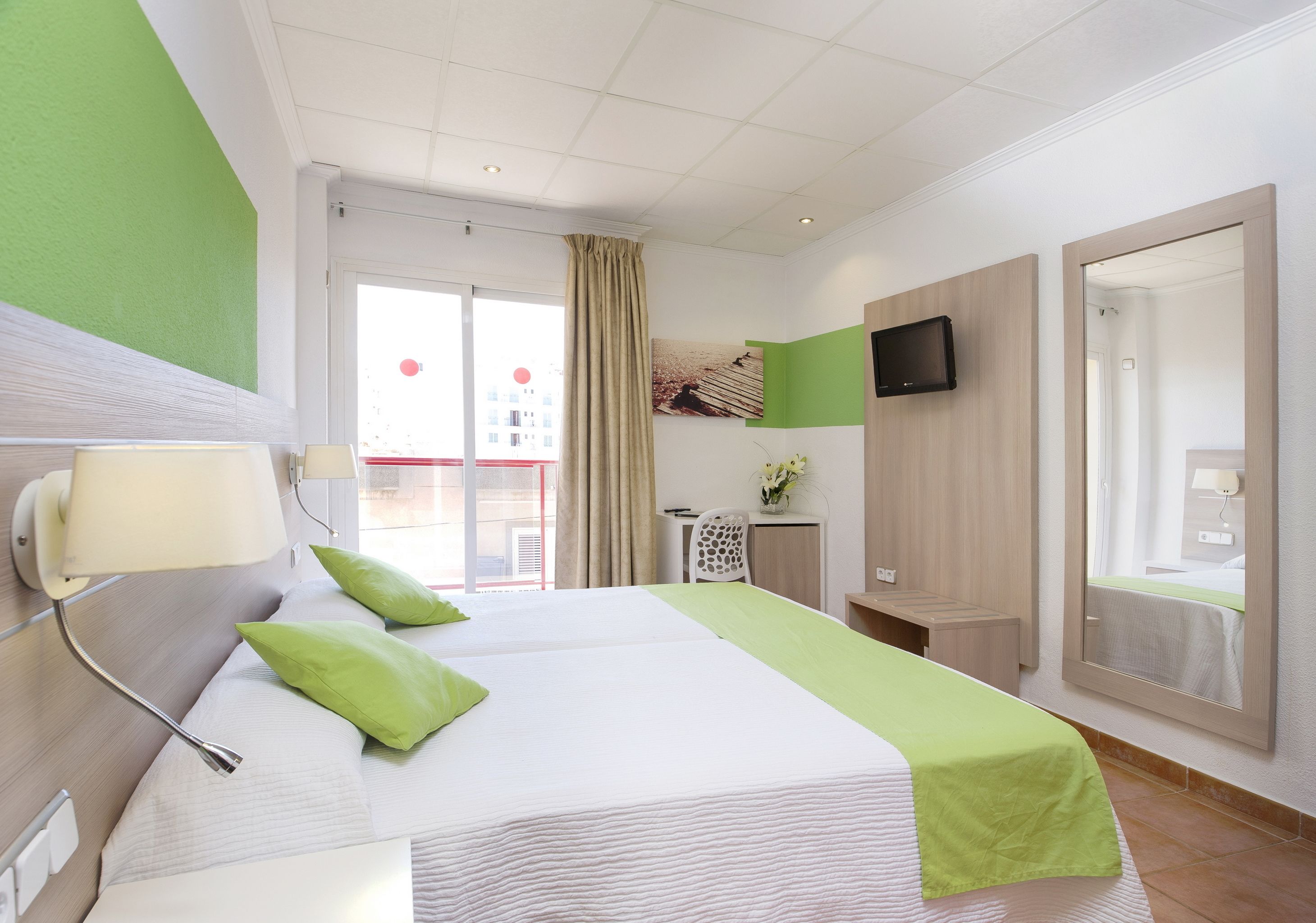 Foto - Hostal Adelino