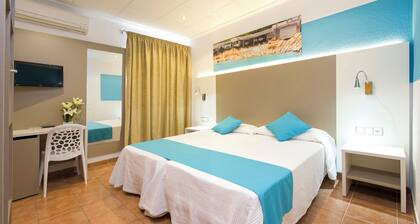 Hostal Residencia Adelino