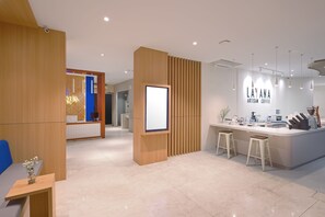 Restaurant - Horison Inn Laksana Solo (Surakarta)