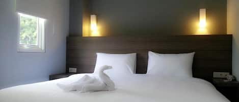 Premium bedding, in-room safe, desk, soundproofing