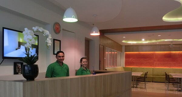 Izi Hotels - Bogor