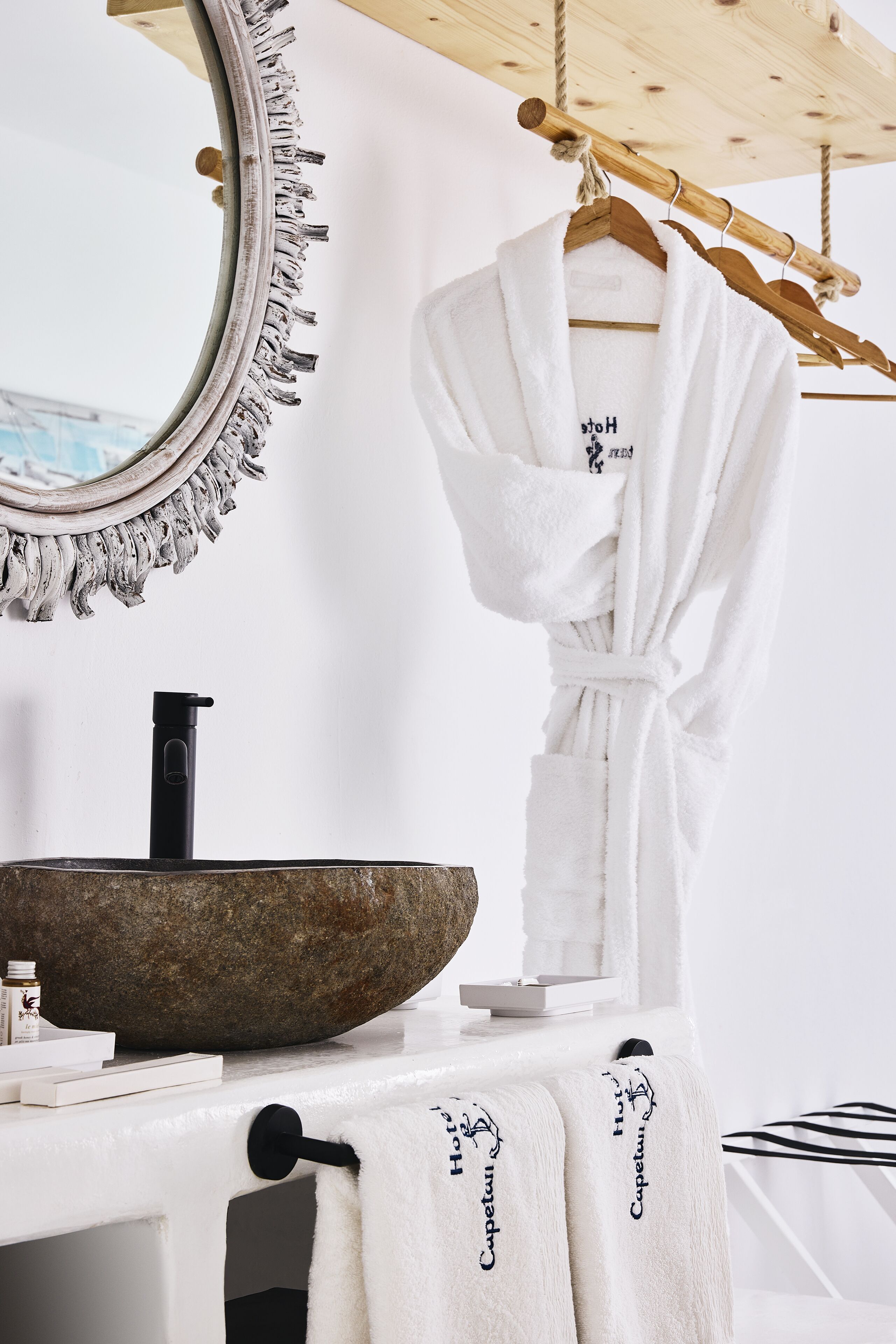 superior double room, 1 double or 2 single beds | bathroom | shower, free toiletries, hair dryer, towels