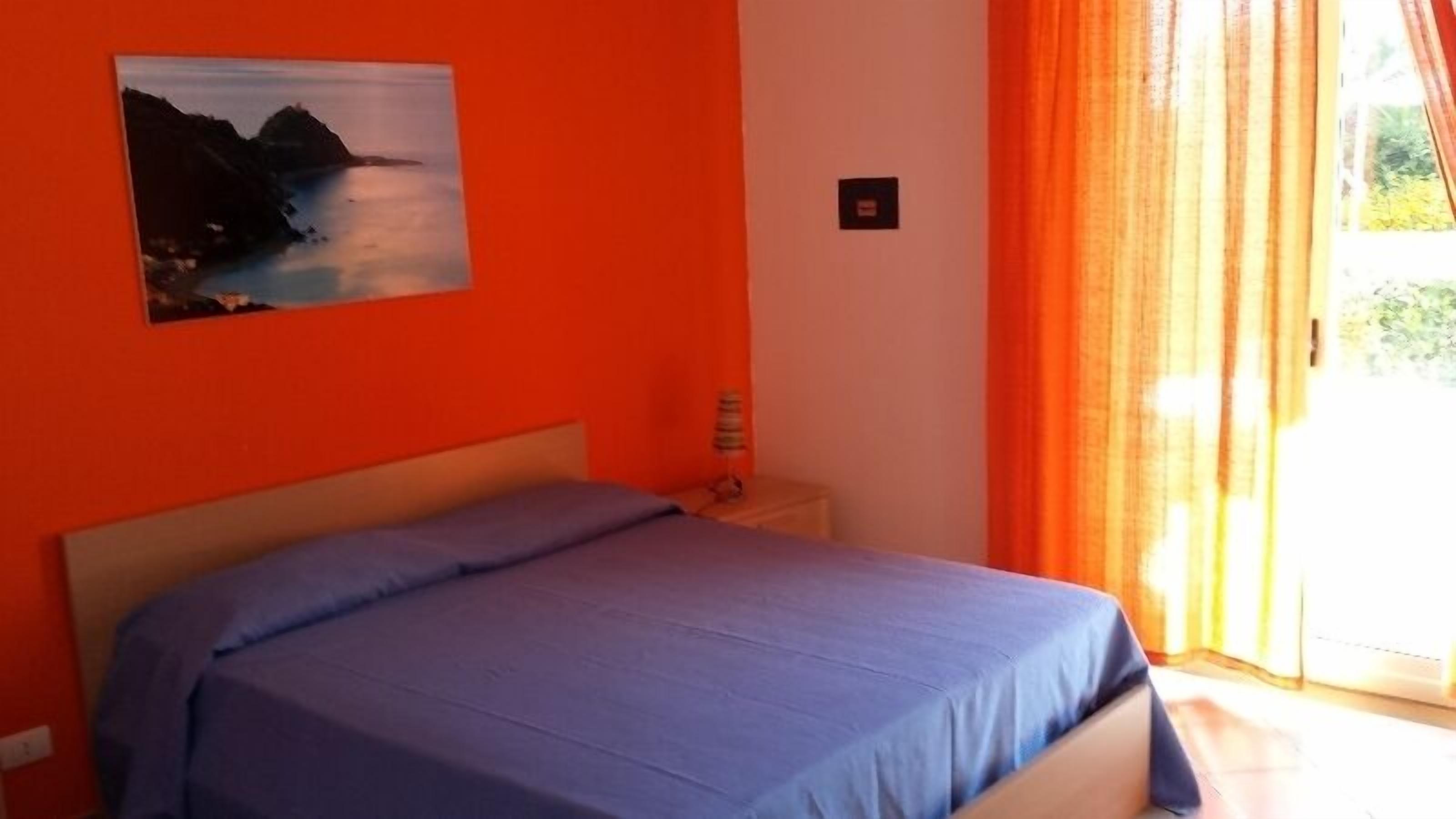 Apartment (Tropicale)