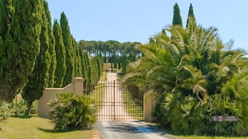 Ingresso della struttura