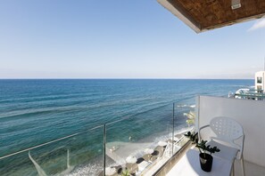 Vista al agua