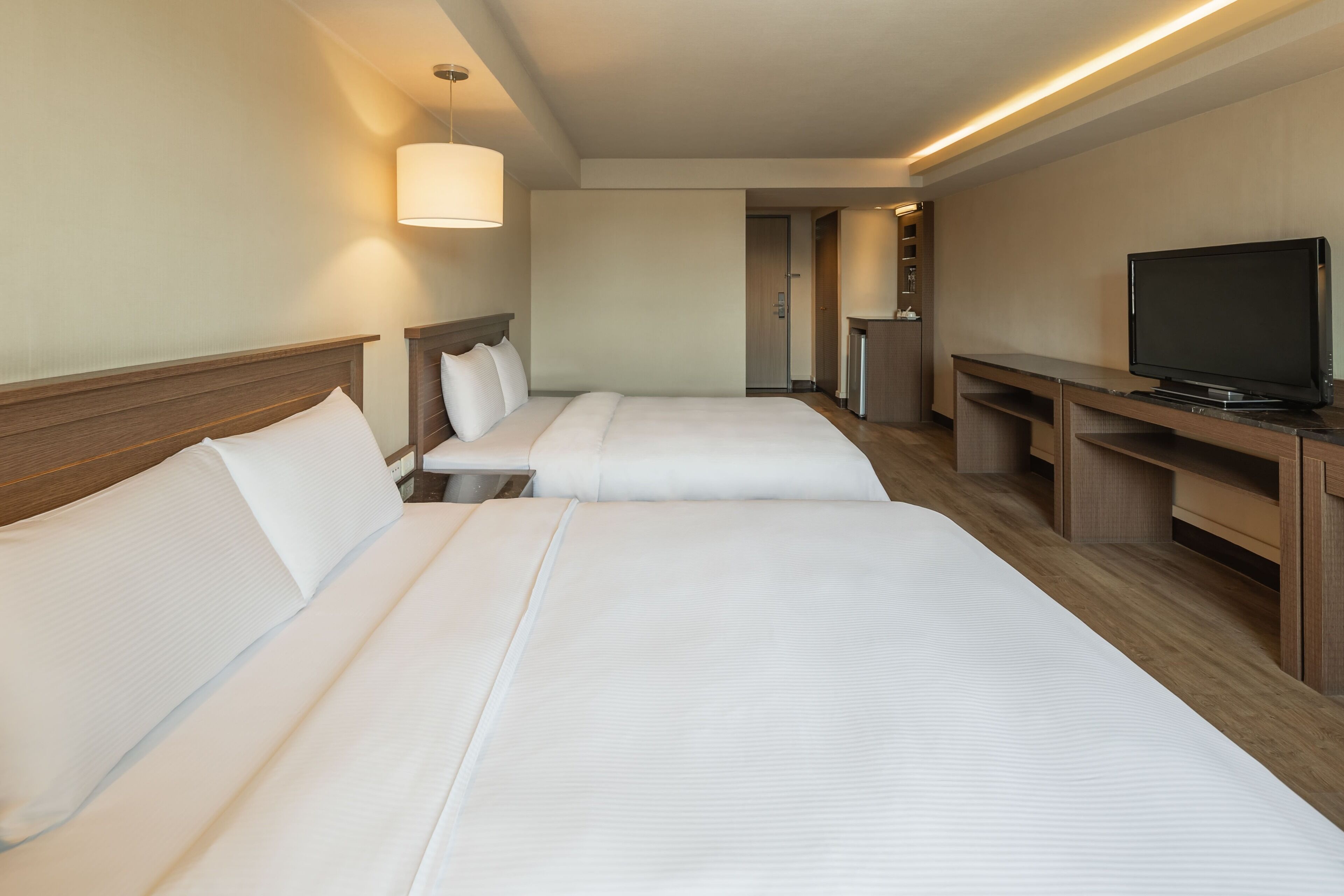 business quadruple room | living area | lcd tv