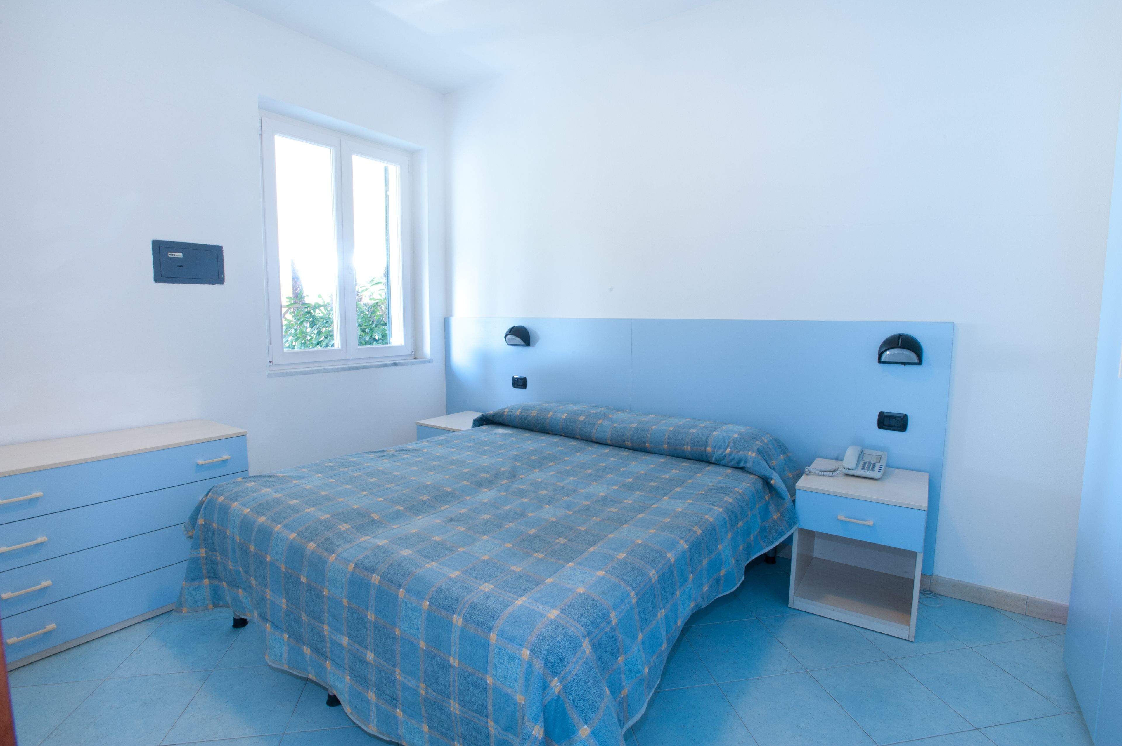 Comfort Apartment, 1 Bedroom | In-room safe, desk, iron/ironing board, free WiFi