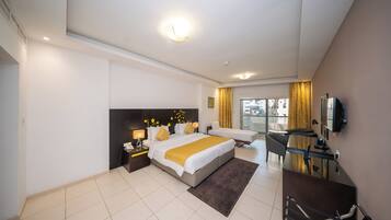 Deluxe Apartment | 1 bedroom, in-room safe, individually decorated, individually furnished