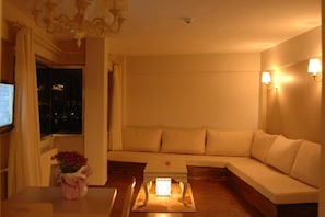 LCD TV - Residence Le Reve (Istanbul)