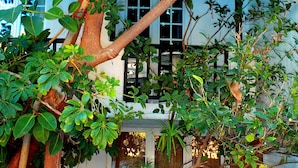 Property grounds - liogerma Hotel (Milos)