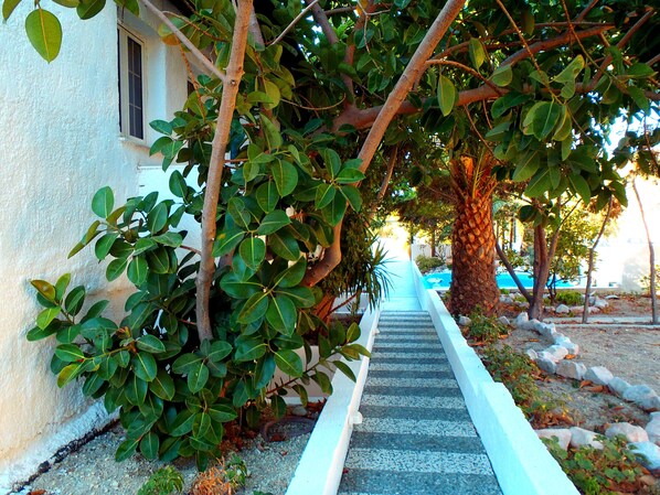 Property grounds - liogerma Hotel (Milos)