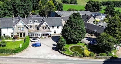 Newton House Hotel