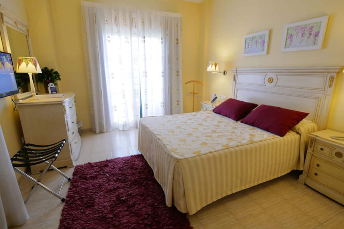 Suite Junior, terrasse (Lancedia) | Bureau, rideaux d’obscurcissement, système d’insonorisation