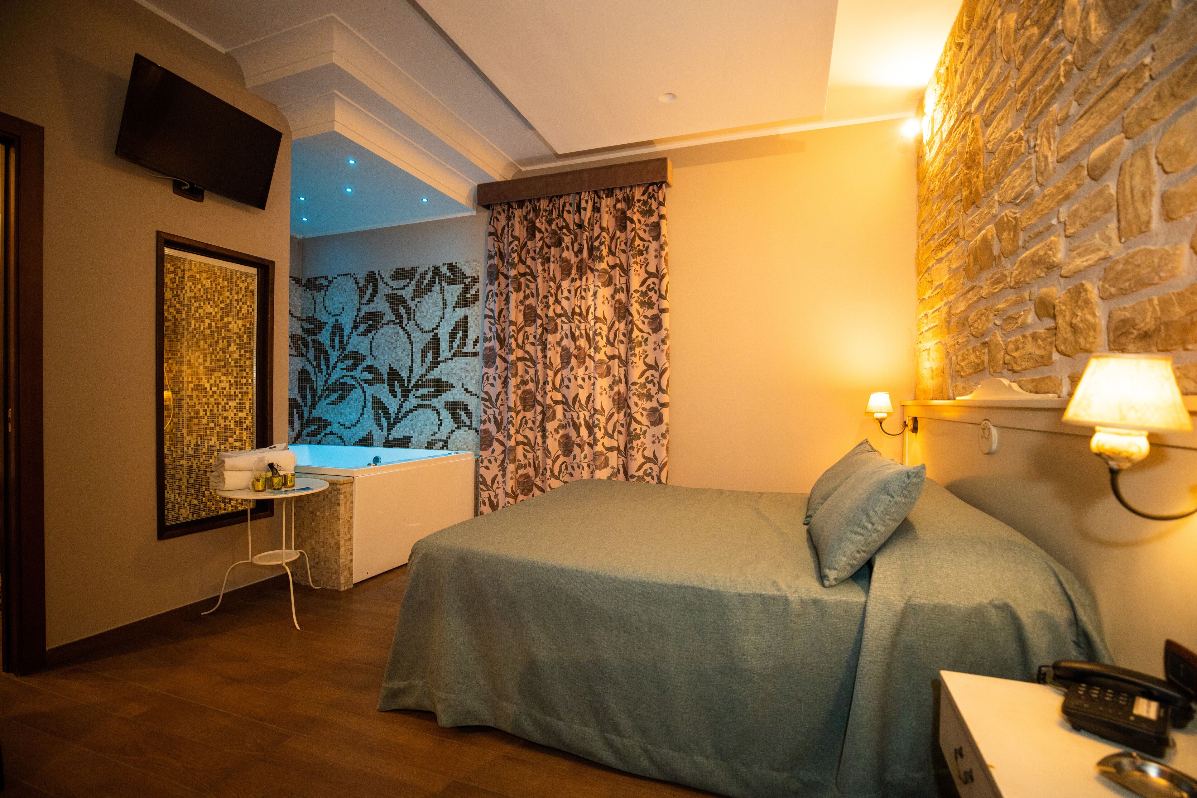 Suite, bain à remous | Bain à remous privé