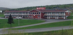 Front of property - Perth-Andover Motor Inn (Perth-Andover)