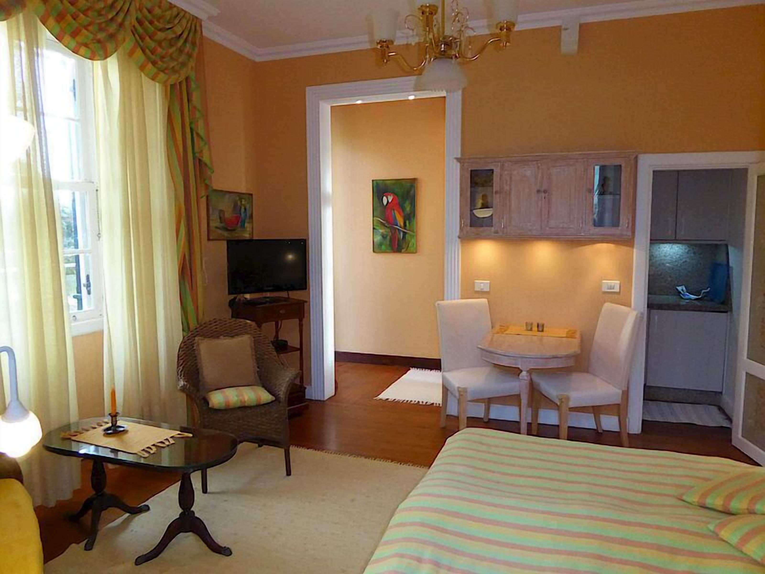 studio | premium bedding, minibar, in-room safe, individually decorated