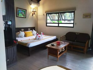 Caja de seguridad en la habitación, wifi gratis y ropa de cama 