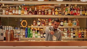 Bar (in der Unterkunft)