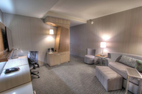 Courtyard by Marriott Gatlinburg Downtown - Image 8