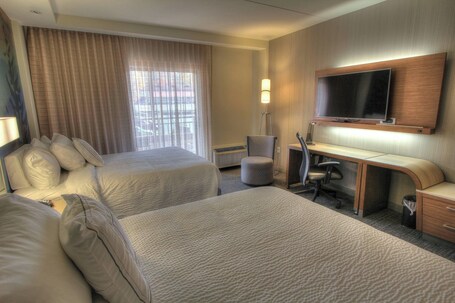 Courtyard by Marriott Gatlinburg Downtown - Image 22