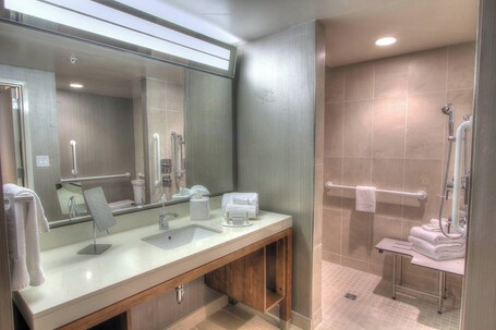 Courtyard by Marriott Gatlinburg Downtown - Image 1