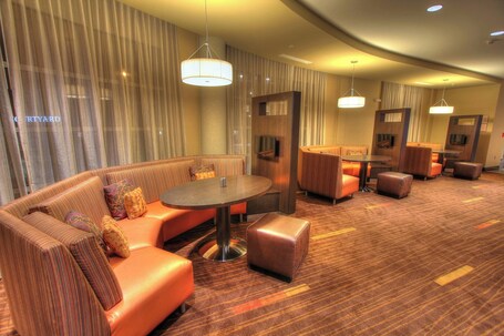 Courtyard by Marriott Gatlinburg Downtown - Image 41