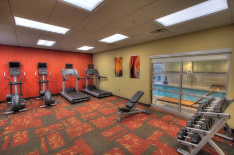 Courtyard by Marriott Gatlinburg Downtown - Image 12