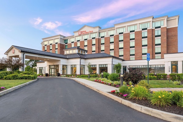 Exterior - Hilton Garden Inn Wallingford/Meriden (Wallingford)