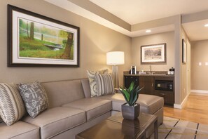 Living area - Hilton Garden Inn Wallingford/Meriden (Wallingford)