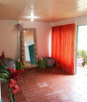 3 bedrooms, premium bedding, bed sheets