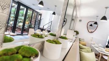 DĂ©tail de lâintĂ©rieur