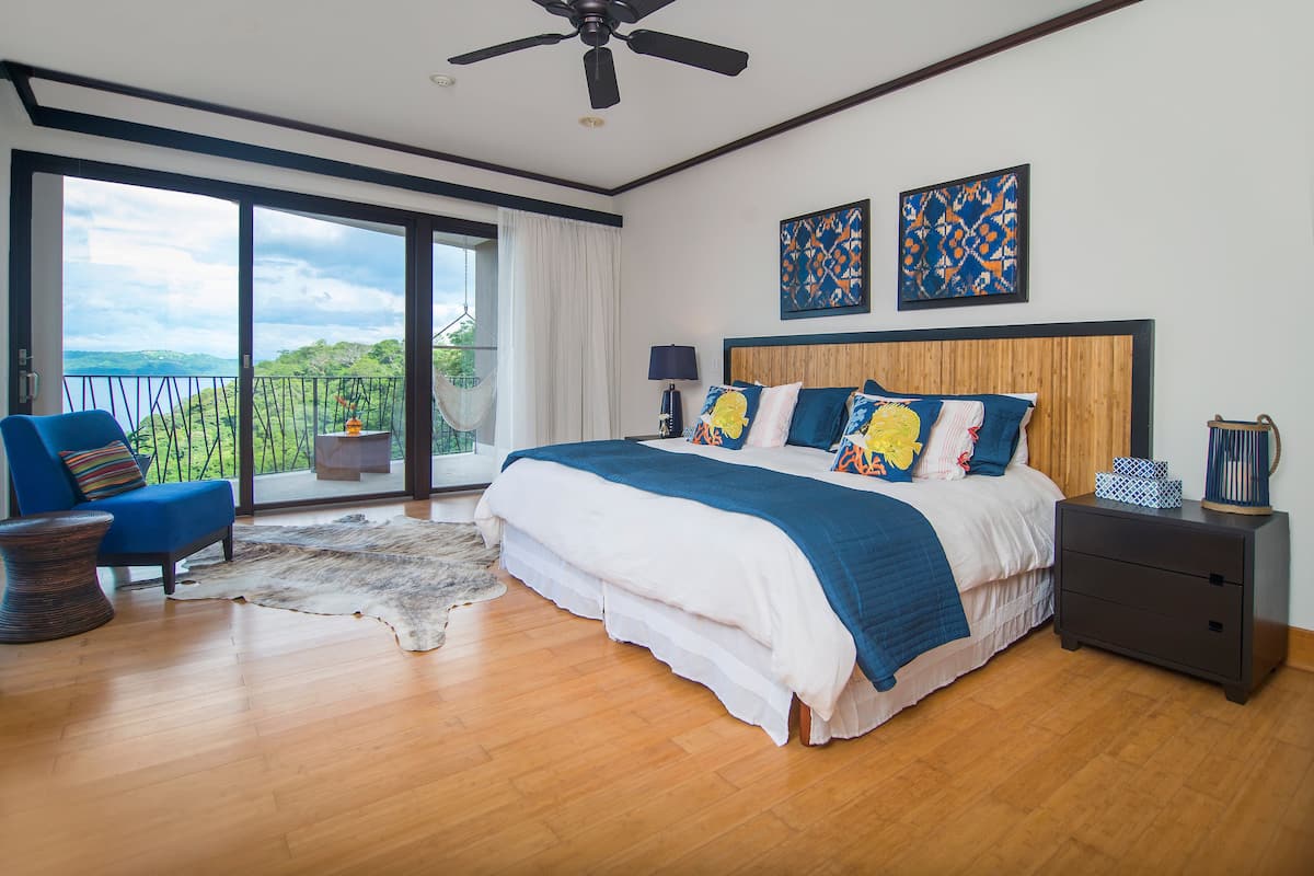 Vista Tranquila - Condo | 1 bedroom, premium bedding, in-room safe, individually decorated