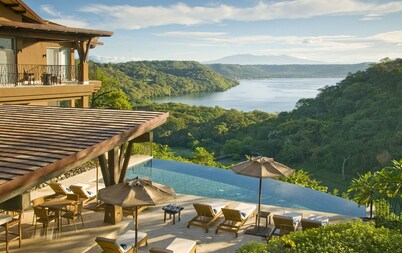 Papagayo Luxury